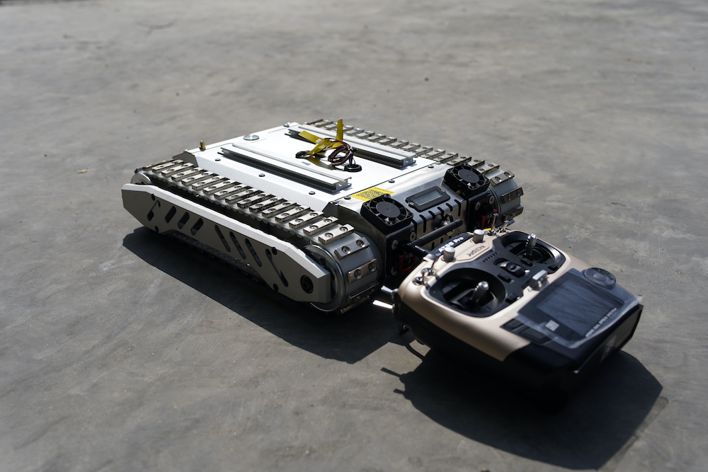 Équipement de nettoyage roboti - Robot Track avis et prix